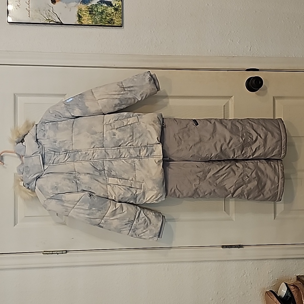 Girls size 6x Oshkosh snow ski bib and size 7/8 Abercrombie coat